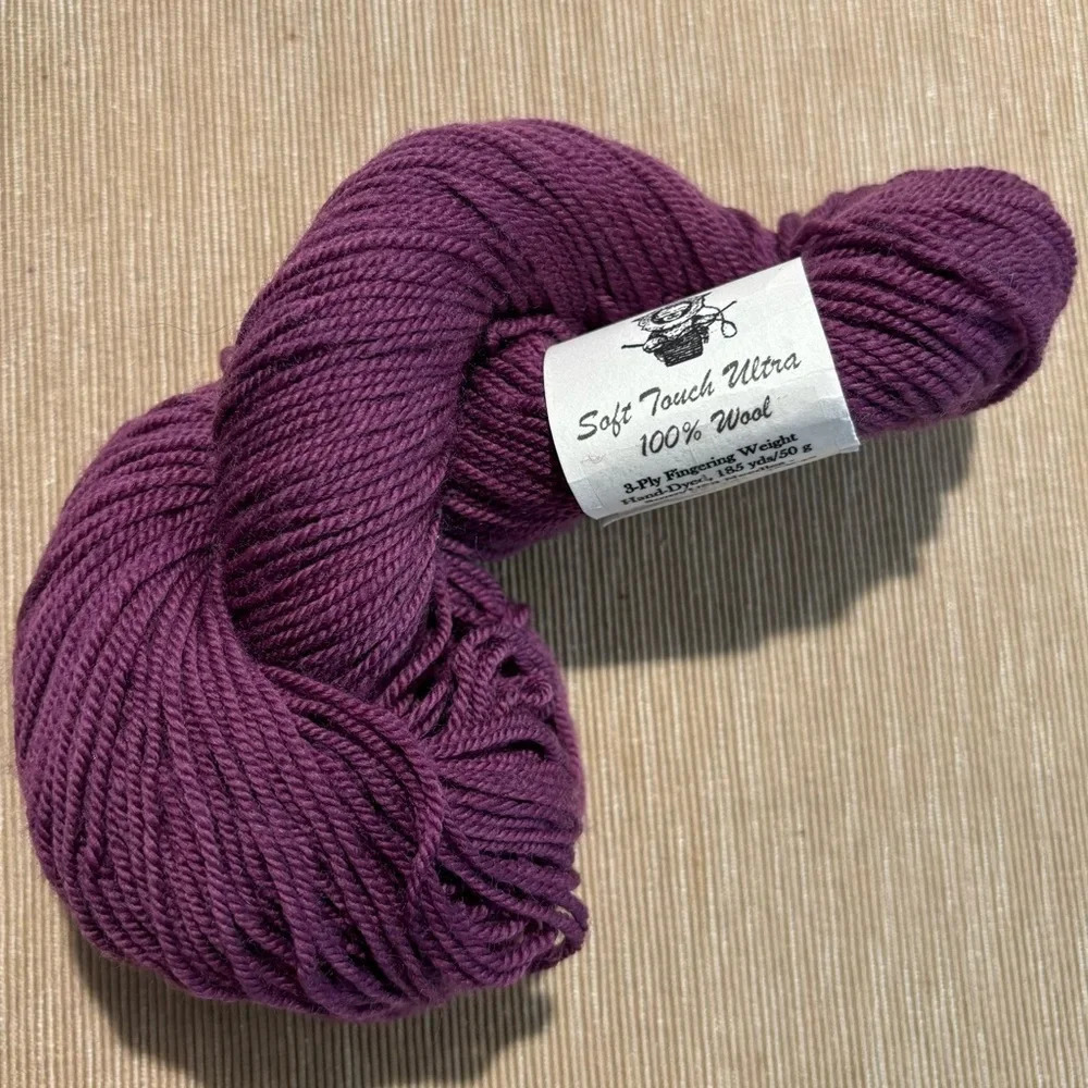 SHELRIDGE  FARM Plum 100% Wool Soft Touch Wool DKW
